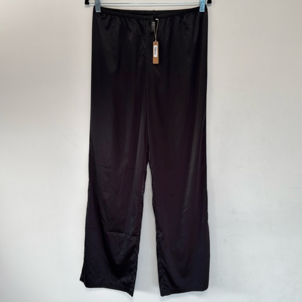 Skims Woven Shine Satin Lounge